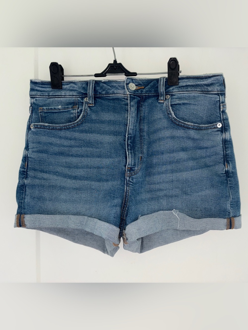 American Eagle Mom short sz 12 EUC LN